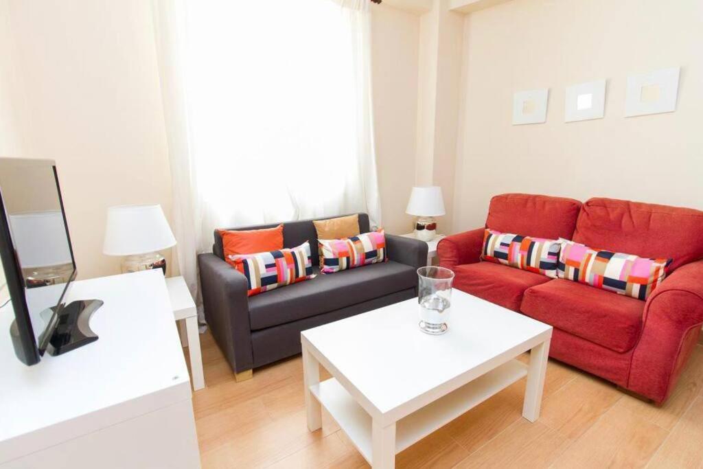 Piso Junto A La Catedral, 4-5 Personas Appartement Málaga Buitenkant foto