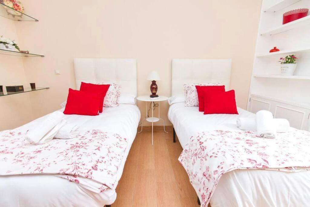 Piso Junto A La Catedral, 4-5 Personas Appartement Málaga Buitenkant foto