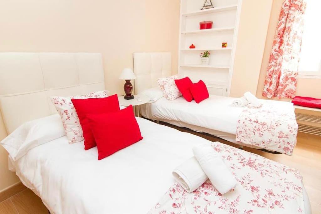 Piso Junto A La Catedral, 4-5 Personas Appartement Málaga Buitenkant foto